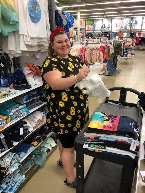Katie an employee at Old Navy supported through KWCC